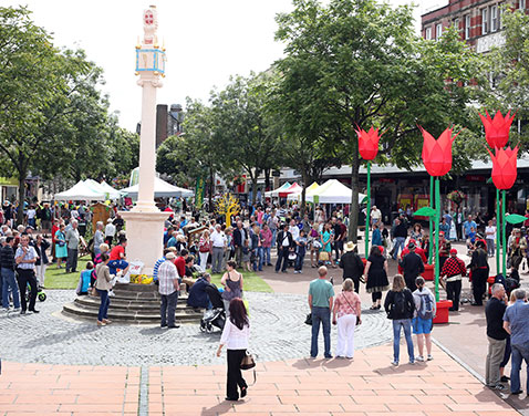 Student Life - Carlisle - 0 , Busy Carlisle City Centre