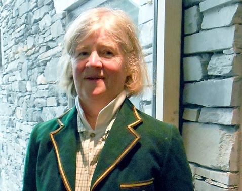 Charlotte Mason alumni dons an original blazer