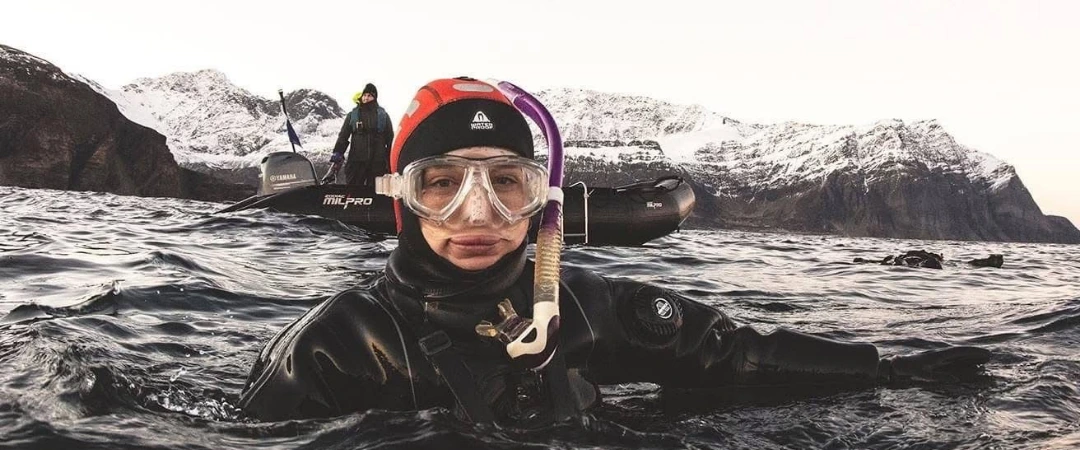 Sarah Swimming.webp, 