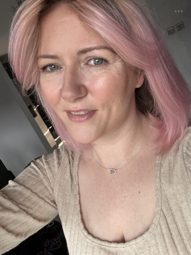 Profile picture for Steph Edwards