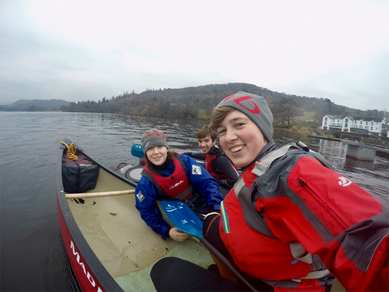 How to Choose a University 4, A photo of people kayaking on one of the bodies of water in the lake district 