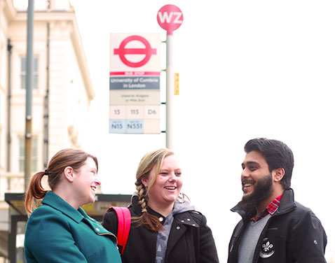 Student Life - London - 0 , People at London bus stop