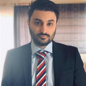 Photo of Dr Demos Parapanos