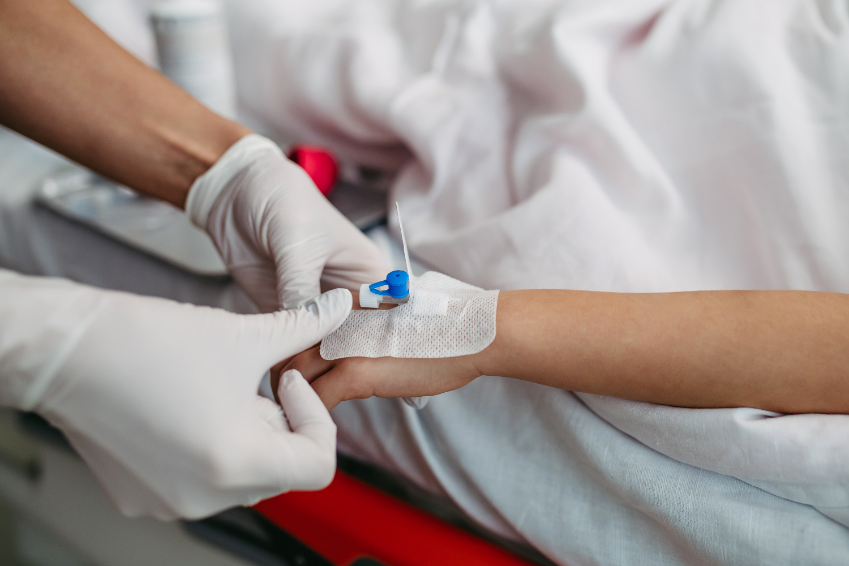 Critical Care: Contemporary Issues (Level 7 HCPD7295) cover image