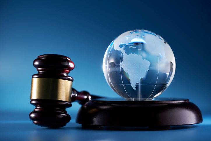 International Business Law (Robert Kennedy College) cover image