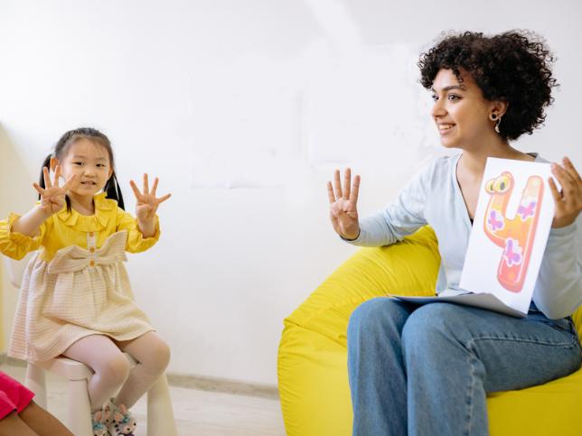 BA (Hons) Education Studies with Early Years (Top Up)
