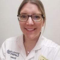 Lynsey Jenkins, BSc (Hons) Occupational Therapy Graduate 