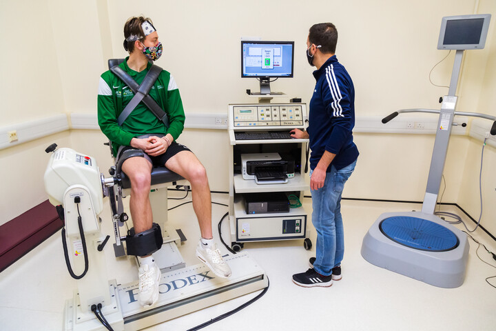 Student and a lecturer conducting tests in the biomechanics and physiology lab

