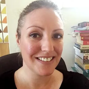 CHANTEL CUMPSTY, BSC (HONS) MIDWIFERY